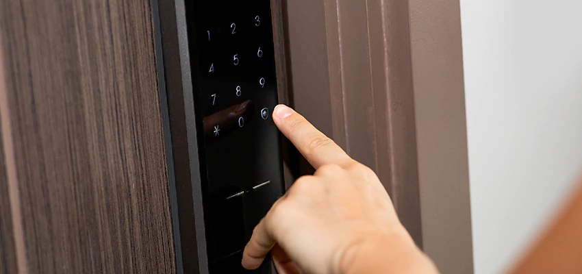 Smart Electric Locks Replacement Services in Bakersfield, CA