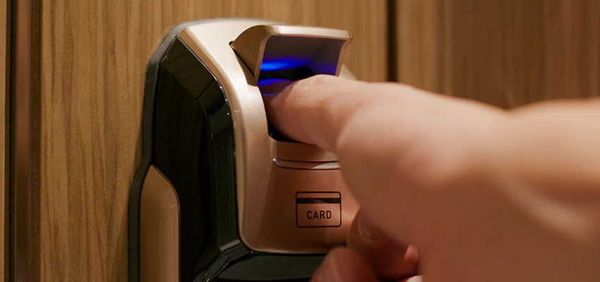 Fingerprint Door Locks Replacement in Bakersfield, CA