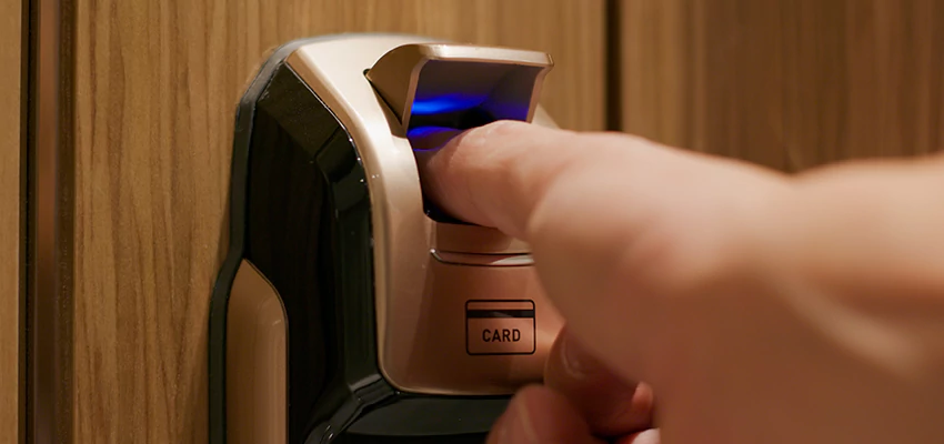 Locksmith Company For Window Lock Installation in Bakersfield, California