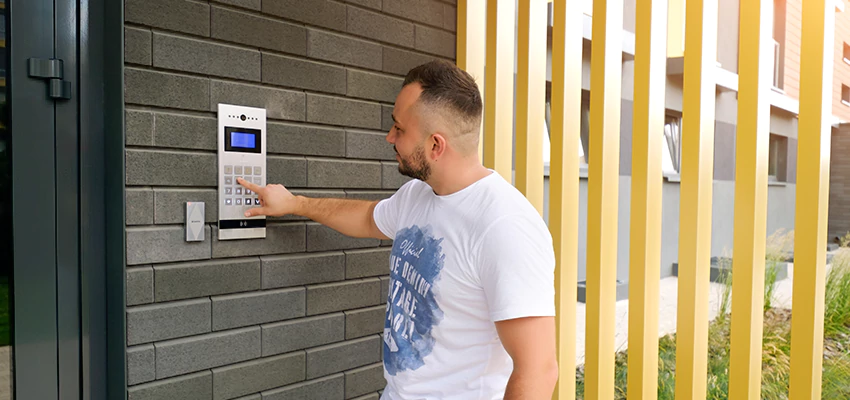 Locksmith Company For Smart Lock System Installation in Bakersfield, California